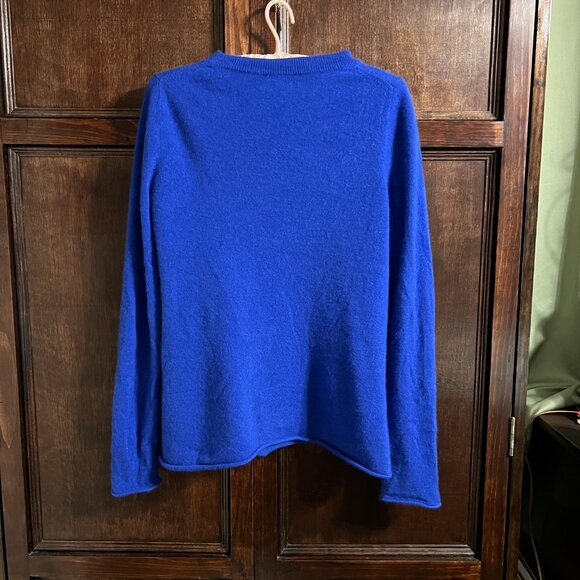 J CREW CASHMERE TEE LONG SLEEVES DEEP ROYAL BLUE SIZE SEE MEASUREMENTS - Picture 2 of 7